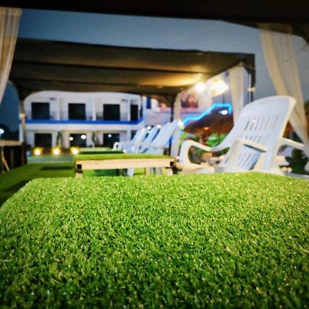 Wixky Hotel Nong Khai Bagian luar foto