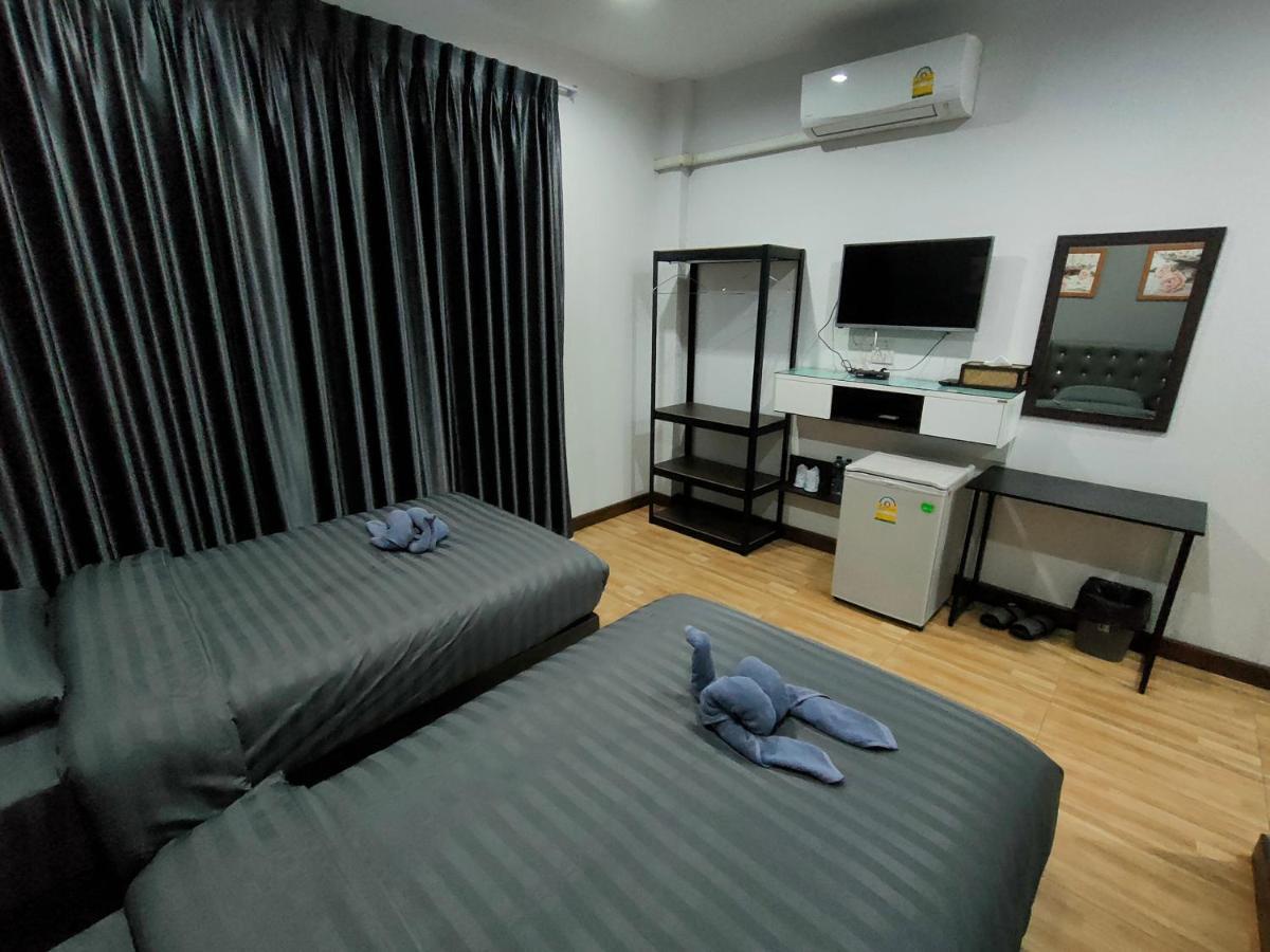 Wixky Hotel Nong Khai Bagian luar foto