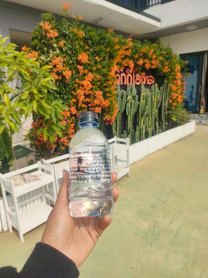 Wixky Hotel Nong Khai Bagian luar foto