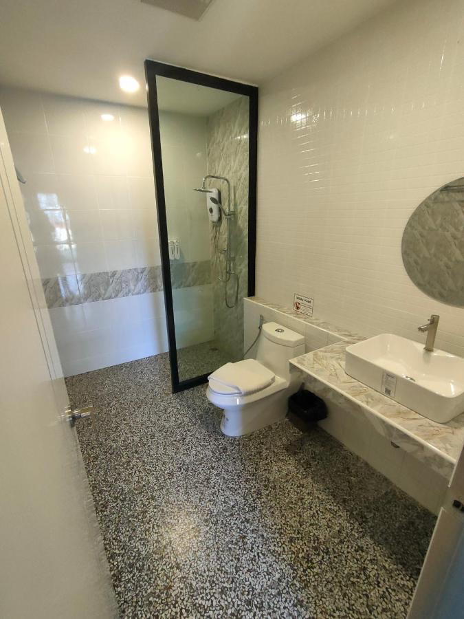 Wixky Hotel Nong Khai Bagian luar foto