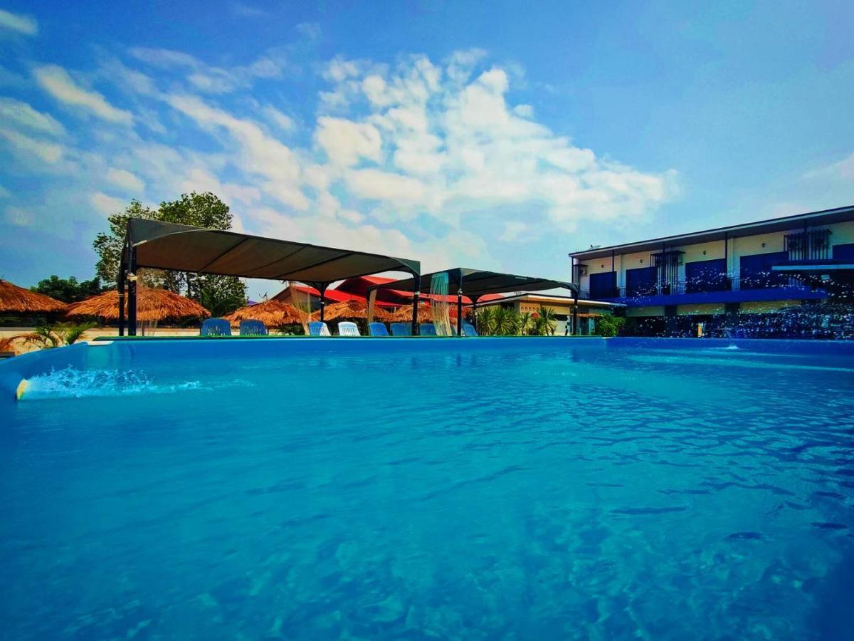 Wixky Hotel Nong Khai Bagian luar foto