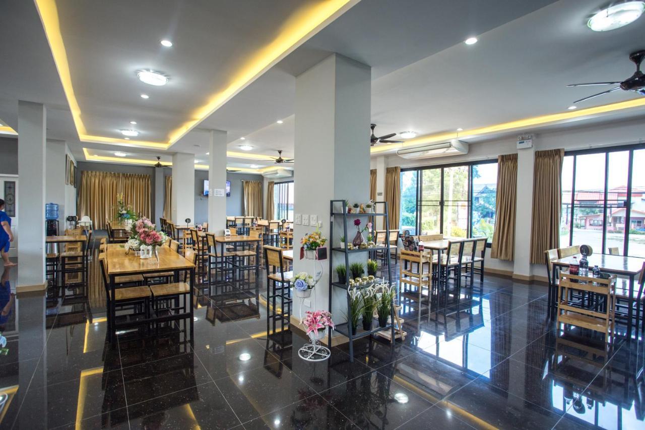 Wixky Hotel Nong Khai Bagian luar foto